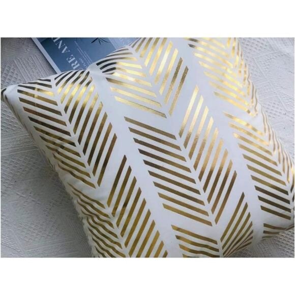 Home Decorative Set of 4 Throw Pillow Covers Gold Foil Pillow Covers 18 - Picture 5 of 14